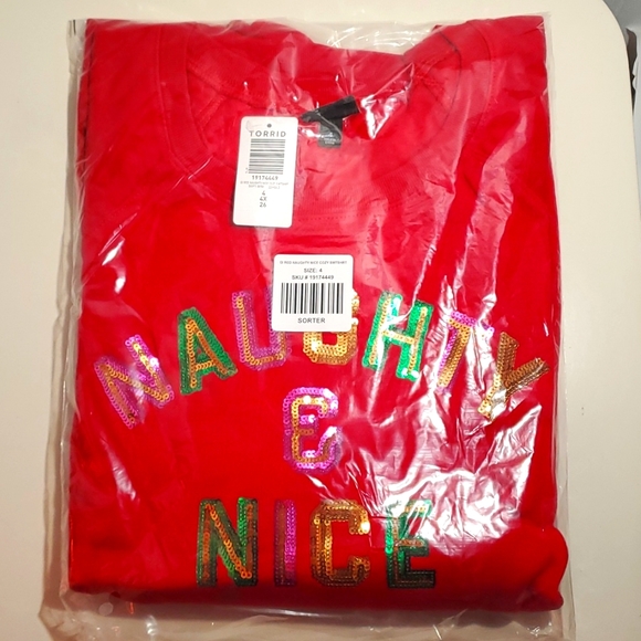 ❤️NWT VINTAGE TORRID SWEATSHIRT - CHRISTMAS HOLIDAY NAUGHTY & NICE - COZY FLEECE - Picture 8 of 13